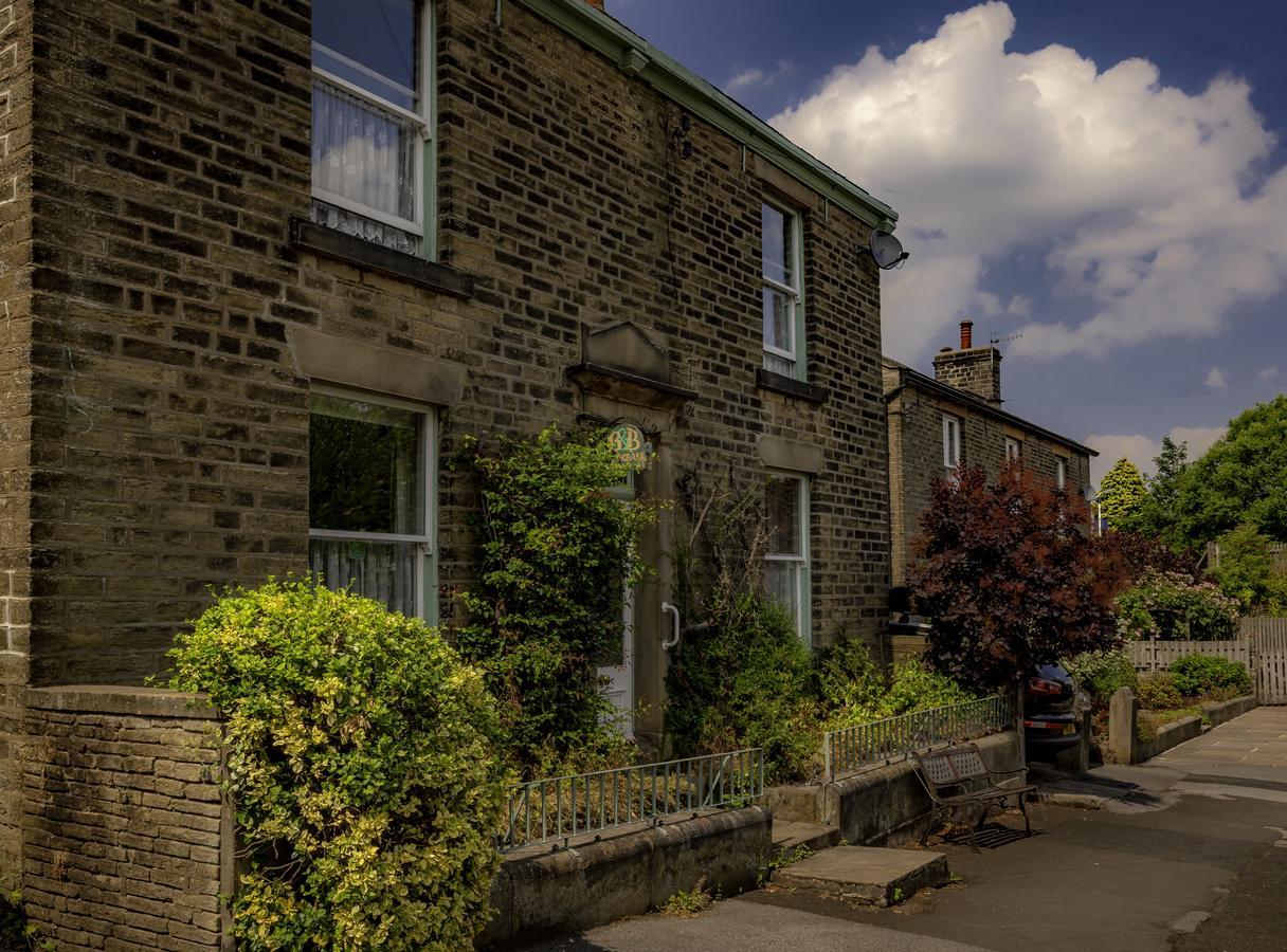 Springbank Guest House Whaley Bridge Exterior photo